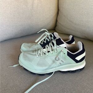 On Cloud Running Sneakers